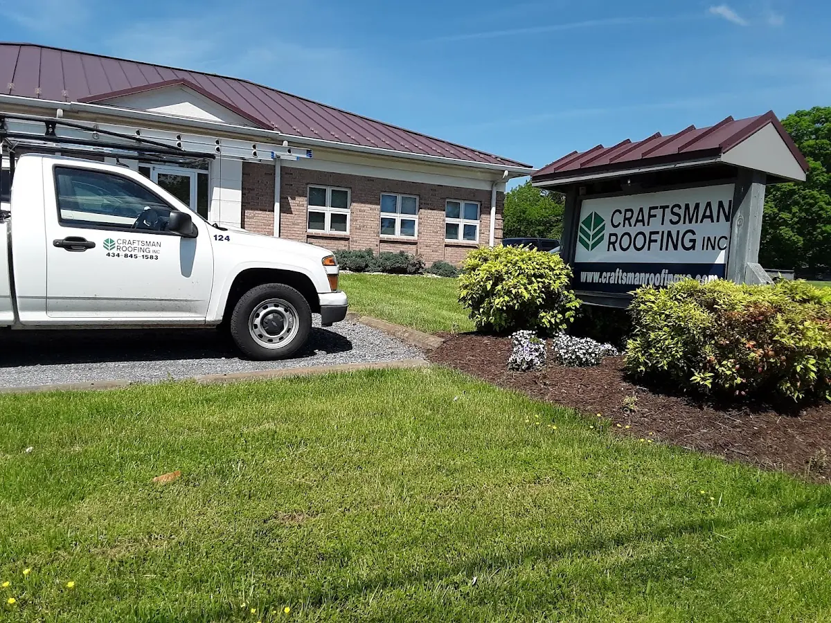 Quality Gutter & Downspout Repair by experienced craftsmen in Dundee